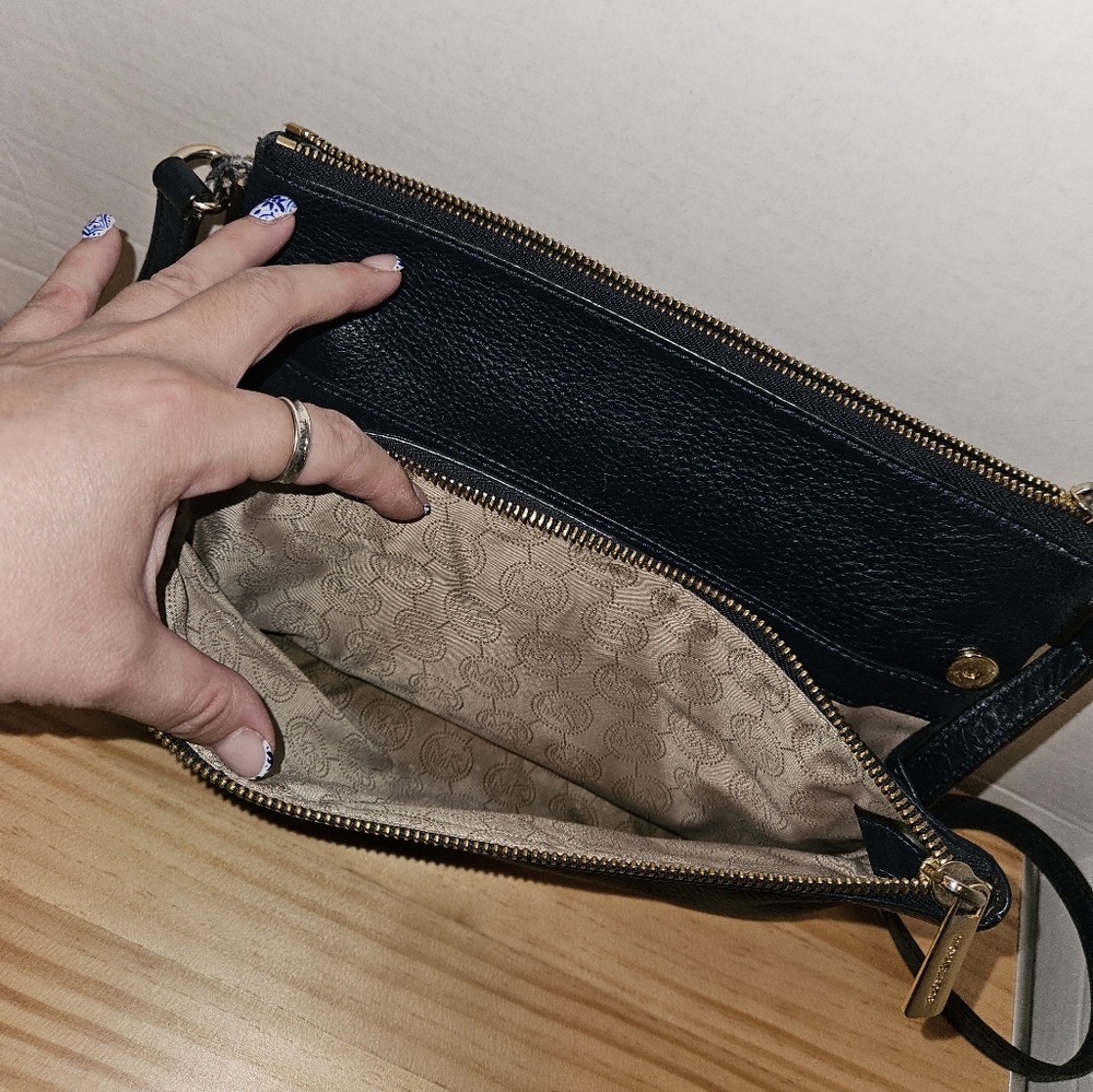 Michael Kors MK Crossbody